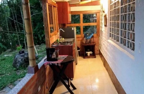 Altos del Rosario Cabin | Tranquil Nature Retreat with Scenic Views of Cali