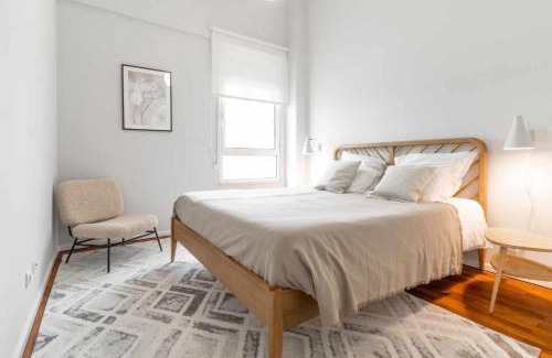 Carnide Apartment | Ideal T3 Apartment with Pool, Tennis & Family-Friendly Fun