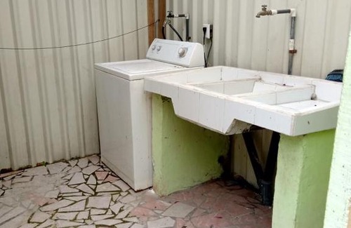 Catedral Apartment | Budget-Friendly Stay at Apart Yenny near Clinica Biblica