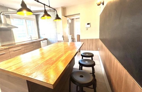 Terrassa Apartment | Convenient 4-Room Apartment in Terrassa with Parking
