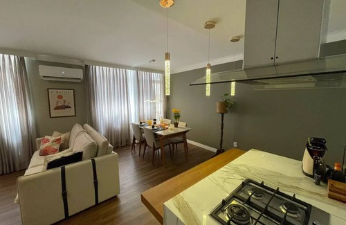Agronomica Apartment | Cozy Matisse Apartment Steps from Beiramar's Beauty