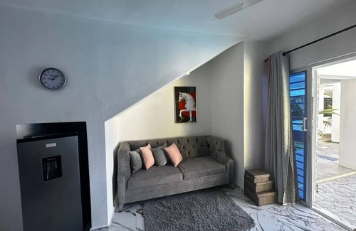 Ensanche Isabelita Apartment | Comfortable Stay at Aparta Hotel Doña Ana 1-A for Families