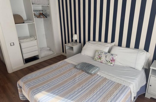 Zaragoza Centro Apartment | Zen Apartment with Wifi & Spa in Central Location