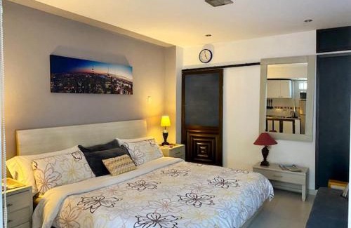 Barranquilla Apartment | Highly Rated Apartaestudio El Lugar Ideal - Family Friendly