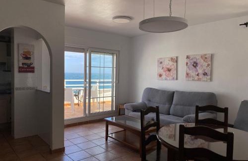 San Jose Apartment | Enjoy Oceanfront Bliss at Apartahotel Vistamar San José