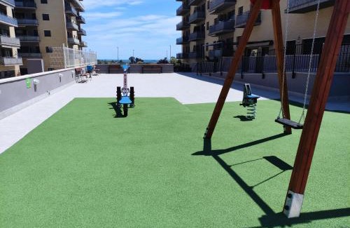 Sant Carles de la Rapita Apartment | New Apartment with Pool and Spacious Balcony for Families