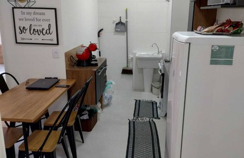 Santo Amaro Apartment | Cozy Santo Amaro Apartment near Joao Dias Station