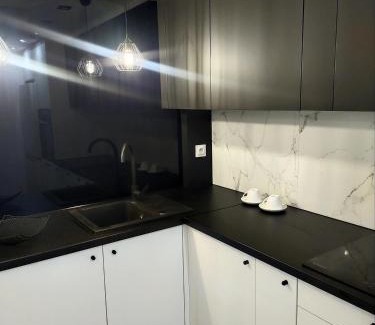 Ostroleka Apartment | Pet and Child Friendly Stay at Apartament 11 Listopada