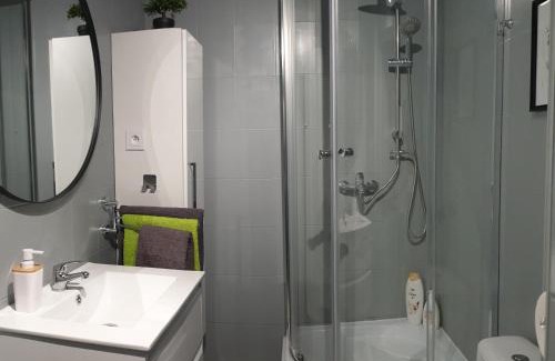 Konin Apartment | Cozy APARTAMENT 2+2: Pet & Child Friendly Retreat