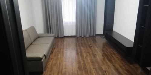 Tirnaveni Apartment | Central 2-Room Apartment for Your Perfect Getaway