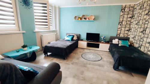 Plock Apartment | Cozy Apartament 25: Pet-Friendly with Breakfast Included