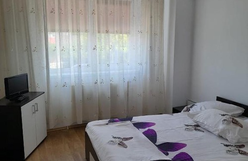 Techirghiol Apartment | Family-Friendly 3-Room Apartment Near Top Attractions