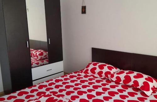 Techirghiol Apartment | Family-Friendly 3-Room Apartment Near Top Attractions
