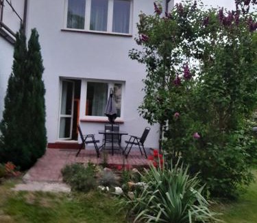 Krokowa Apartment | Family-Friendly Apartment with Garden & Pet Access