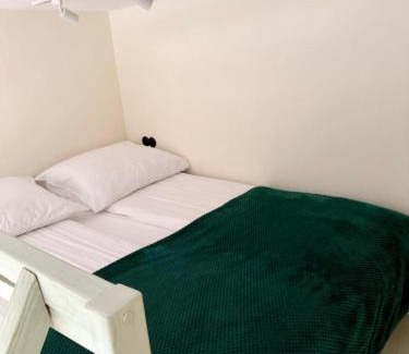 Stare Miasto Apartment | Apartament 511 Green AC Progres