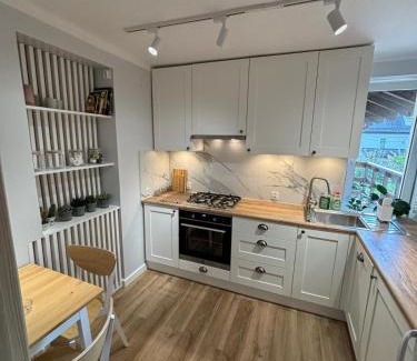 Olsztyn Apartment | Bright Apartment with Balcony Near the Lake – Rated 9.3/10