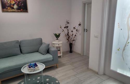 Ramnicu Valcea Apartment | Family-Friendly Stay at Apartament Alex, Dem Rădulescu