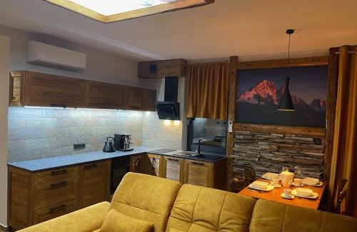 Szlachtowa Apartment | Oceanfront Comfort at Apartament Alpy with Hot Tub
