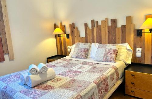 Esterri D'Aneu Apartment | Apartament amb balcó i unes vistes úniques del Pirineu by RURAL D'ÀNEU