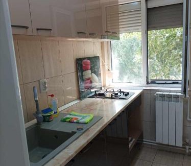 Doua Mai Apartment | Budget-Friendly Stay at Apartament Amy - Rated 9.7/10