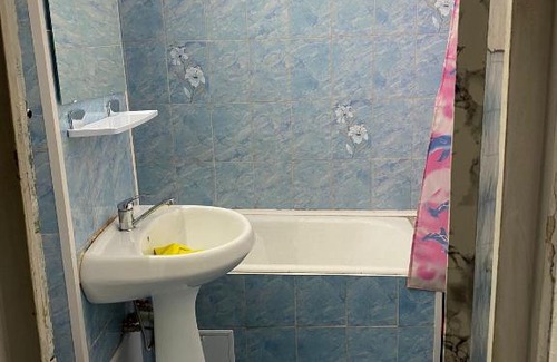 Pitesti Apartment | Budget-Friendly Stay at Apartament Arena - Pet & Child Friendly