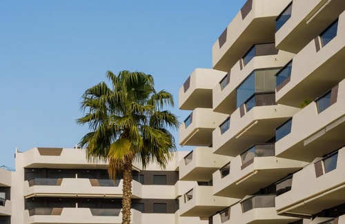 Els Arenals del Sol Apartment | Oceanfront Haven: Arenales Playa with Pool & Hot Tub