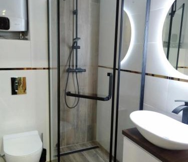 Sanok Apartment | Guest Rated 10/10: Bel Posto Apartment with Family-Friendly Amenities