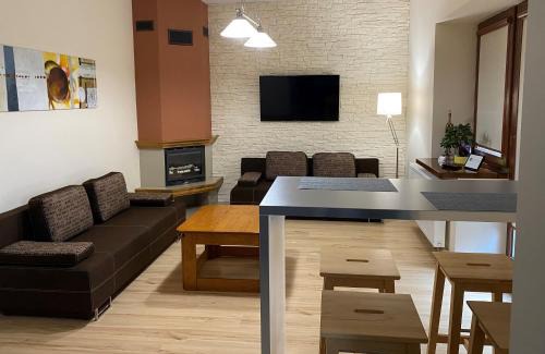 Zwierzyniec Apartment | Family-Friendly Stay at Apartament Bielany Kraków - 9.9/10