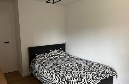 Srodmiescie Apartment | Apartament Browary Wrocławskie Prywatny Parking Siłownia