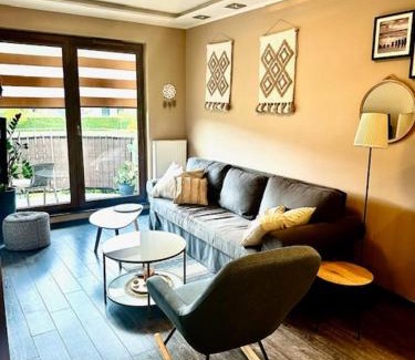 Karwia Apartment | Family-Friendly Oceanfront Retreat at Apartament Brown Sugar