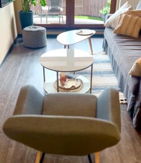 Karwia Apartment | Family-Friendly Oceanfront Retreat at Apartament Brown Sugar