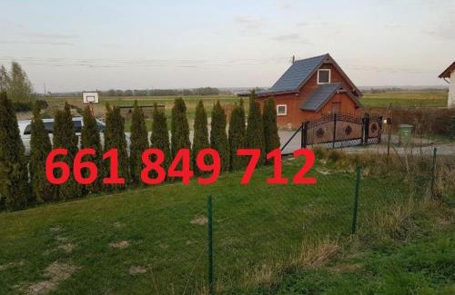 Elblag House | Cozy Year-Round Cabin with Grill, Pet & Child Friendly