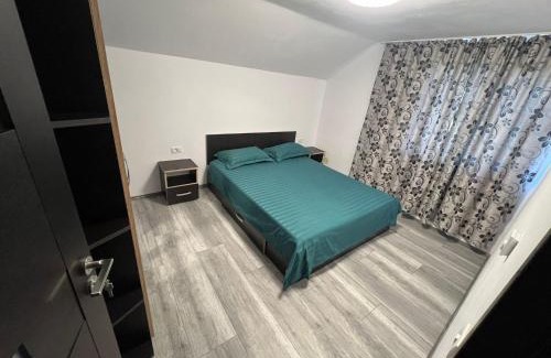 Turcinesti Apartment | Guest Rated 10/10: Family-Friendly Casa Dragoeni Apartment