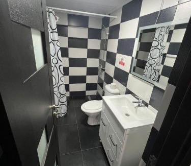 Turcinesti Apartment | Guest Rated 10/10: Family-Friendly Casa Dragoeni Apartment