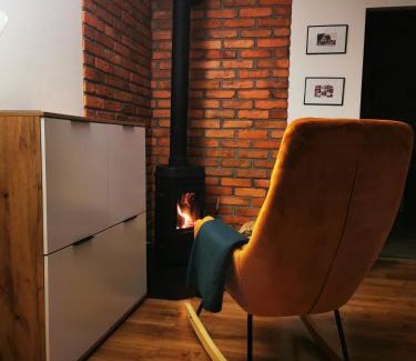 Chelmsko Slaskie Apartment | Pet-Friendly Comfort at Apartament Chełmsko Śląskie