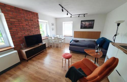 Chelmsko Slaskie Apartment | Pet-Friendly Comfort at Apartament Chełmsko Śląskie