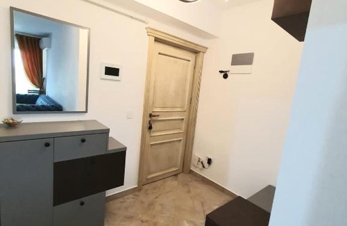Copou Apartment | Elegant Stay at Apartament Copou - 4-Star Family Retreat