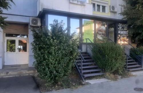 Timisoara Apartment | Pet-Friendly Retreat at Apartament Crăciunița - 9.6 Rating