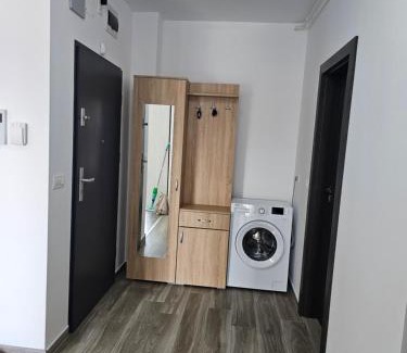 Arad Apartment | Guest Rated 10/10 at Apartament Cristal - Family Friendly Stay