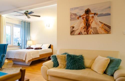 Plock Apartment | Deluxe Apartment: Family-Friendly with Top Guest Ratings
