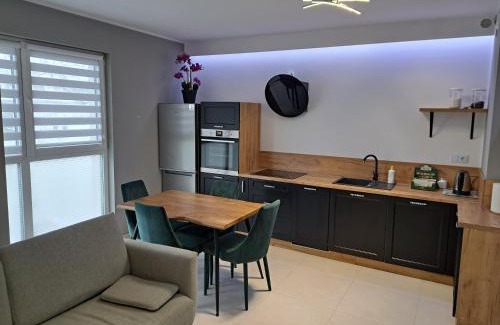 Gliwice Apartment | Diamentowy Apartment with Garage in Central Gliwice