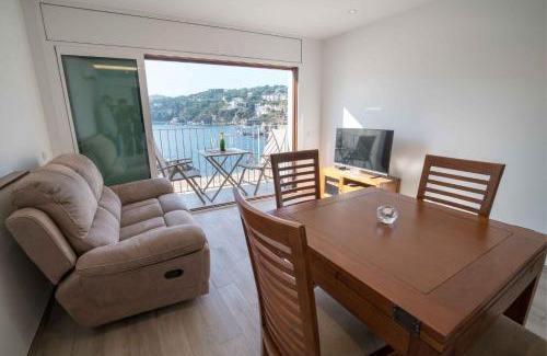 Calella de Palafrugell Apartment | Inviting Apt Cortey with 24h Security & Ocean View