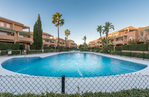 Chiclana de la Frontera Apartment | Family-Friendly Stay at Apartamento Mijares with Pool Access