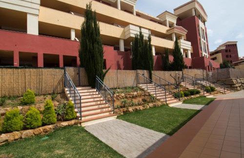 La Linea de la Concepcion Apartment | Pet-Friendly Oceanfront Apartamentos Turisticos Aureus Bahia