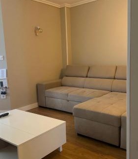 Santiago de Compostela Apartment | Cozy Apartment Santiago: Family-Friendly & Highly Rated