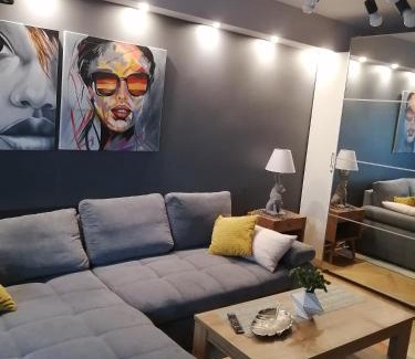 Bytom Apartment | Pet-Friendly Comfort at Apartament Euro 1 Bytom - Rated 9/10