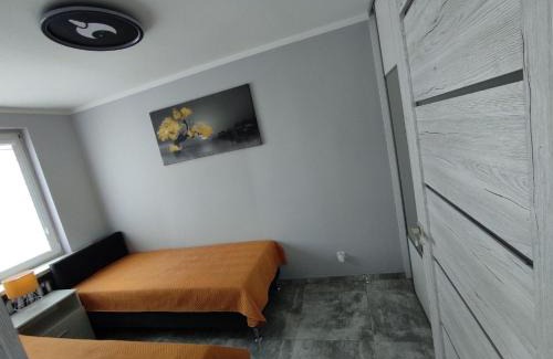 Elk Apartment | Heavenly Retreat: Pet & Child Friendly Stay Rated 9/10