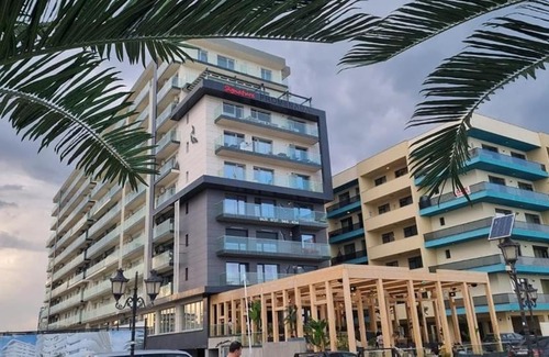 Navodari Apartment | Relaxing Retreat at Apartament Ilaria Mamaia Nord