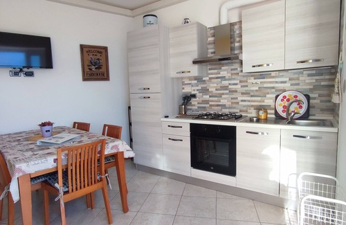 Assenza Apartment | Malva Apartament 2 - Pet-Friendly Flat with Lake Views