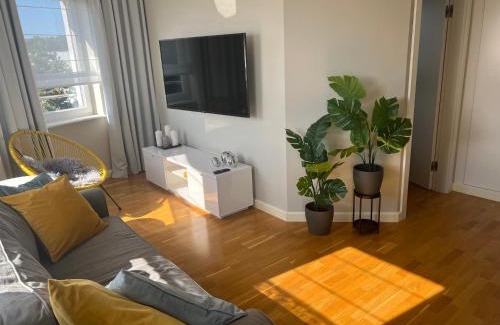 Jantar Apartment | Top-Rated Apartament Jantar 2: Family & Pet Friendly Stay